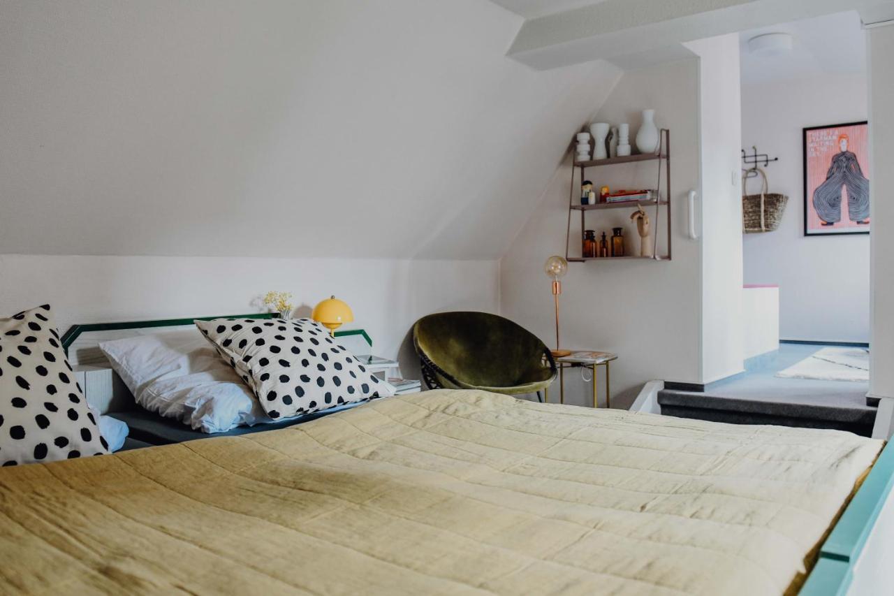 Sleepart Room For 3 Celle Kültér fotó
